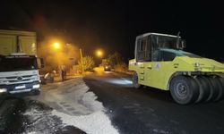 Adıyaman Belediyesi'nden Felaket Yolu ve Gül Küme Evleri'nde gece mesaisi