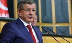 Ahmet Davutoğlu hakkında 'Cumhurbaşkanına hakaret' suçundan soruşturma başlatıldı