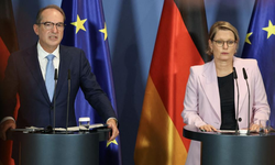 Almanya, Berlin'deki Onur Yürüyüşü saldırısının ardından güvenlik önlemlerini sıkılaştırıyor