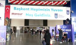 Ankara Büyükşehir Belediyesi, kente üniversite okumaya gelen gençleri AŞTİ'de karşılıyor