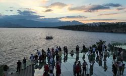 Antalya Hıdırlık Kulesi'nde 'Gün Batımı Konseri'