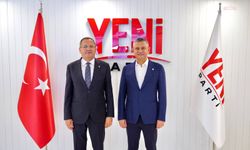 Ayvalık Belediye Başkanı Ergin, Özgür Özel'i ziyaret etti