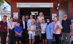 Ayvalık'ta kadınların el emeği, Cennet Tepesi'ndeki yeni satış noktasında tüketicilerle buluşuyor