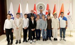 Bakan Çiftçi, Konya Fatihan Eğitim İzcilik Spor Kulübü üyesi çocukları kabul etti