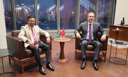 Bakan Fidan, Bangladeş Dışişleri Devlet Bakanı Kobir'i kabul etti