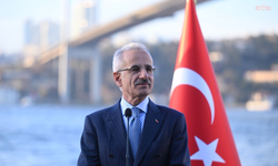 Bakan Uraloğlu duyurdu: 'Milli Elektrikli Hızlı Tren test sürüşünde 250 km hıza ulaşarak rekor kırdı'
