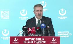 BBP Genel Başkanı Destici: 'Kürtlerle kardeşiz, PKK'lılarla kardeş değiliz'