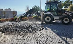 Bornova'da tehlike arz eden yol geçici olarak güvenceye alındı