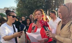 Bursa'da kısmen yıkılacak Dilek Özer Ortaokulu öğrencilerinin velilerinden açıklama: 'Tüm öğrenciler başka okula taşınsın'