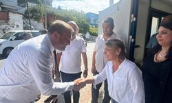 CHP İzmir İl Başkanı Gümrükçü, Karabağlar'da mahalle muhtarlarını ziyaret etti