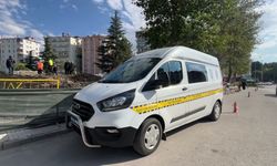 Çorum'da okul binasının yıkımı sırasında toprak altında insan kemikleri bulundu