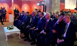 Cumhurbaşkanı Erdoğan: 'Bir dönem milletimizin kökleriyle bağını kesmek isteyenlerin kitaplarımızı hedef alması boşuna değil'