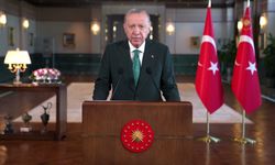 Cumhurbaşkanı Erdoğan: 'İmam Hatip mezunlarının neler başardığına harp okullarının mezuniyetinde şahit olduk'