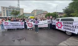 Edirne'de emeklilerden eylem: Bu ülkede gerçekler rakamlarda saklı