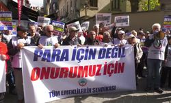 Emekliler Kadıköy'den seslendi: Kaynak faize, fona var da neden emekliye yok?
