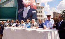 Eskişehir Büyükşehir Belediye Başkanı Ünlüce, ağustos ayı faaliyetlerini kamuoyuyla paylaştı