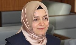 AKP’li Fatma Betül Sayan Kaya görevlerinden affını istedi