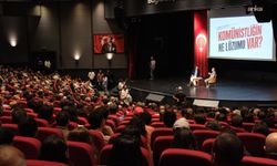 Gazeteci Terkoğlu'nun hazırladığı, TKP Genel Sekreteri Okuyan'ın yanıtlarından oluşan 'Komünistliğin Ne Lüzumu Var?' kitabının söyleşi etkinliği yapıldı