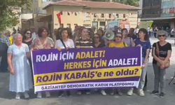 Gaziantep'te Rojin Kabaiş için adalet çağrısı: Şüpheli kadın ölümleri üzeri örtülen kadın cinayetleridir