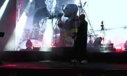 Gördes'in düşman işgalinden kurtuluşu dolayısıyla düzenlenen Gripin konserine yoğun ilgi