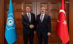 Hakan Fidan, TDT Genel Sekreteri Ömüraliyev'i Ankara'da kabul etti