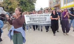Hozat'ta kadınların öncülüğünde uyuşturucu karşıtı yürüyüş