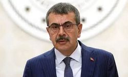 Yusuf Tekin’den müfredat eleştirilerine yanıt