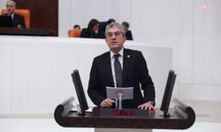 İmamoğlu'nun 'makam aracı' davası... Gökhan Günaydın: 'Davalar, duruşmalar peş peşe gelse de tarih kaydetmeye devam ediyor'