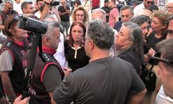 İzmir'de LGBTİ+ yürüyüşüne polis engeli