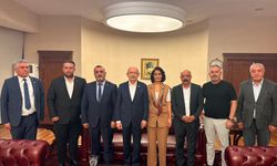 Kemal Kılıçdaroğlu, Alevi örgütlerinin genel başkanlarını CHP Genel Merkezi'nde ağırladı
