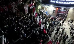 Kemal Kılıçdaroğlu, İzmir'de yürüyüşe katıldı