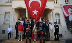 Kuşadası'nın düşman işgalinden kurtuluşunun 104'üncü yılı kutlandı