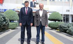 Kütahya Belediye Başkanı Kahveci'den Kırşehir Belediye Başkanı Ekicioğlu'na ziyaret