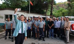 Marmaris Belediye Başkanı Ünlü'den Temizlik İşleri personeline teşekkür