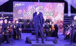 Mersin Büyükşehir Belediyesi Kent Orkestrası, sezonu Akdeniz manzarası eşliğinde açtı