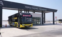 Mersin Büyükşehir Belediyesi'nin elektrikli otobüsleri sessizliği ve konforuyla beğeni topluyor