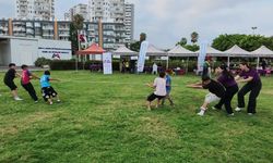 Mersin'de çocuklar yeni eğitim dönemine şenlikle başladı