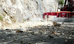 Munzur Vadisi'nde kaya düşmesi riskine karşı önlemler artırılıyor