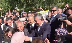 Özgür Özel Ardahan'da... Özel: 'YENİ Parti gelince adamı olan değil arkada kalanlar öne gelecek'