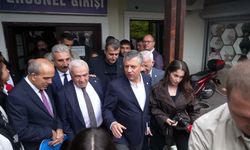 Özgür Özel, tutuklanan Bursa Büyükşehir Belediye Başkanı Bozbey'i ziyaret etti