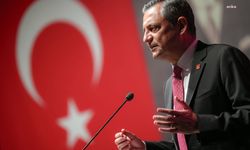 Özgür Özel'den finale yükselen Filenin Sultanları'na tebrik