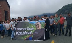 Reşit Kibar, ölümünün 2'nci yılında mezarı başında anıldı