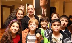 Selçuk'ta eğitim dayanışması büyüyor: Öğrencilere ve ailelere destek sürüyor