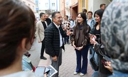 Tepebaşı Belediye Başkanı Ataç, 29 Ekim Gençlik Merkezi'nde gençlerle buluştu