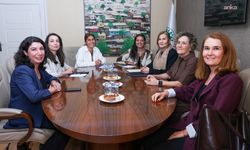 Tülay Hatimoğulları, EŞİK üyeleriyle görüştü