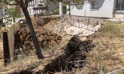 Tunceli'de zemini kayan binada inceleme tamamlandı, binada oturanların evlerine dönüşüne izin verildi