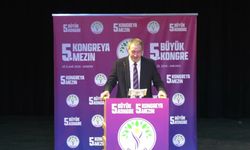 Tuncer Bakırhan: Memlekete barış imkanı sunan Öcalan'a ve bütün aktörlere binlerce kez teşekkür ederim