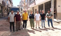 Turgutlu Belediye Başkanı Akın, devam eden üstyapı çalışmalarını yerinde inceledi