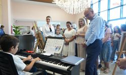 Turgutlu Belediyesi AKM'de yaz dönemine sanat dolu final