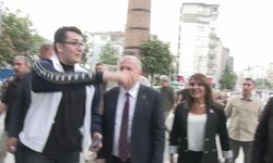 Ümit Özdağ: AVM'lerde geçen seneye göre işler yüzde 50 düştü